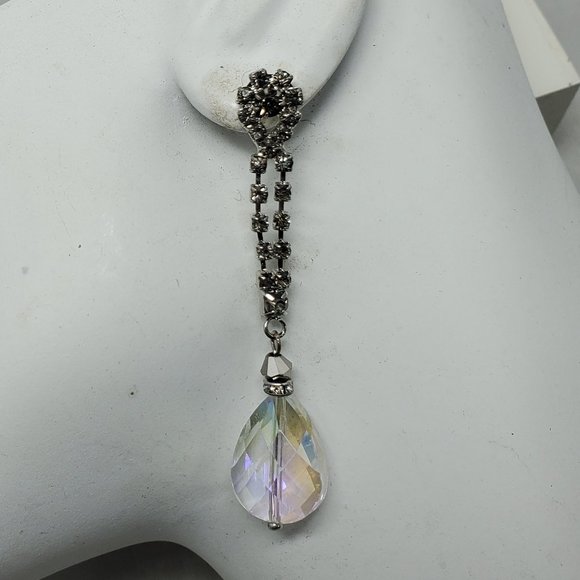 Ali Khan bridal rhinestone drop earrings - Picture 11 of 11